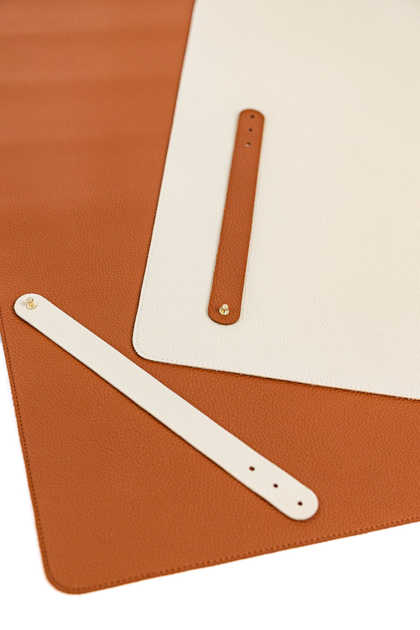 Vegan Leather Mahjong Mat (with plastic storage tube)