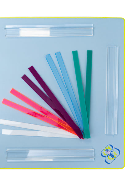 Lucite Pusher