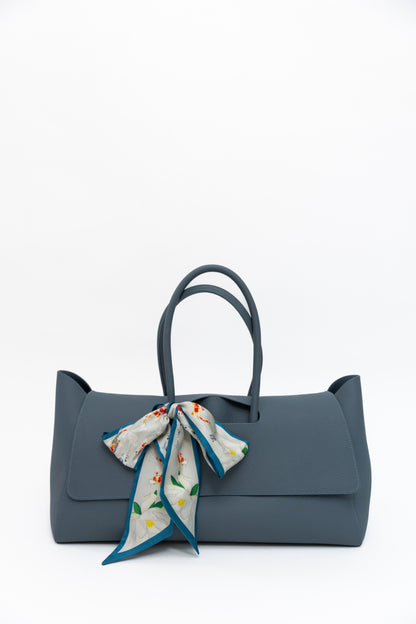 Classic Tote