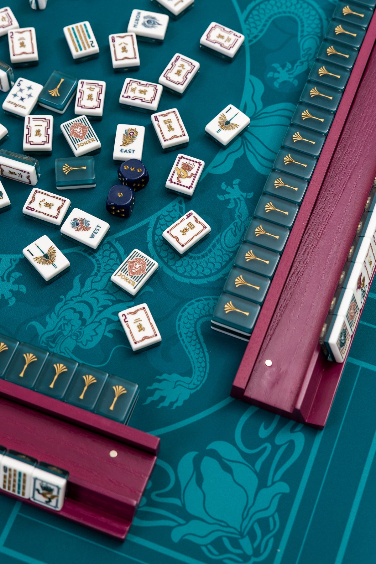 Deco Dragon Neoprene Mahjong Mat